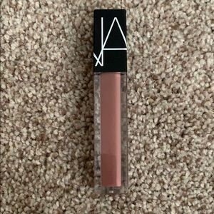 Nars lipgloss